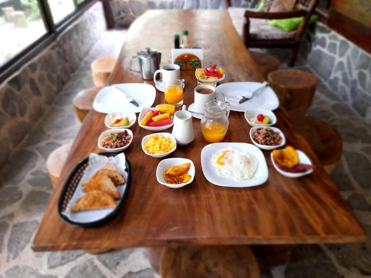 الجبل الأخضر Cabanas La Montana Mountain Lodge المظهر الخارجي الصورة
